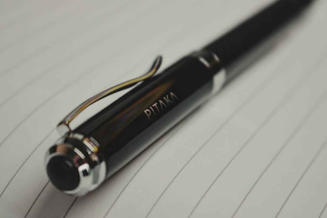 An image of the Pilot Metropolitan fountain pen displayed with its packaging and a handwritten note,