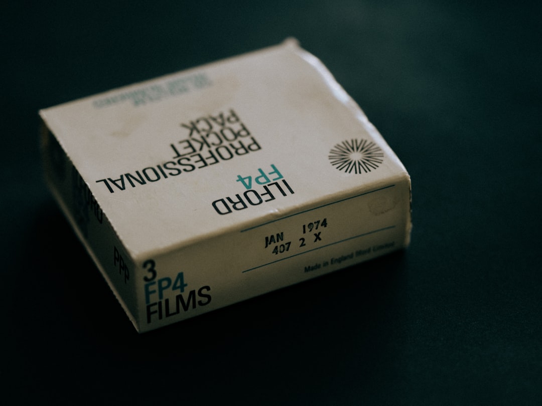 An image showing the Tombow Washi Tape Set, highlighting its colors and patterns with a crafting pro