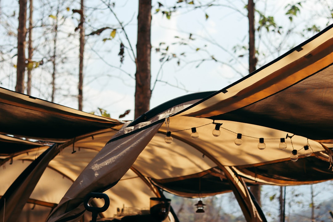 Close-up product shot of the Captain Stag Aluminium Folding Table (M-3718) fully unfolded to showcas