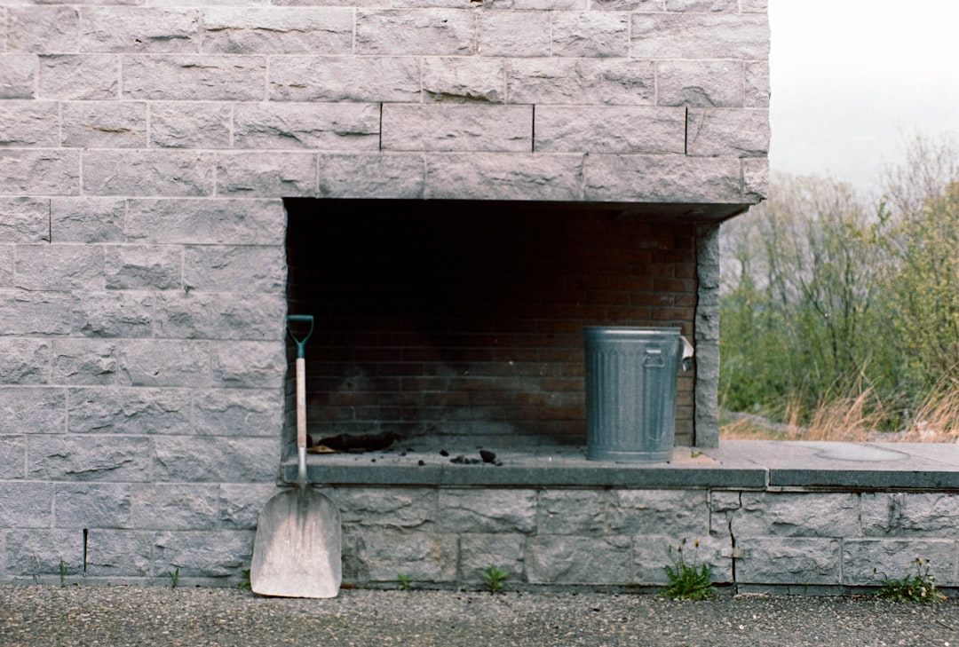 Close-up image of the Snow Peak Cast Iron Dutch Oven with its lid on, showing the smooth pre-seasone
